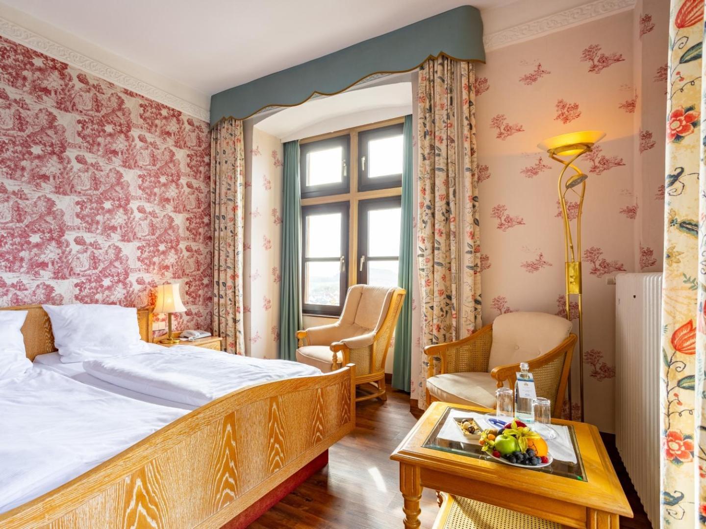 Burghotel Staufenberg Staufenberg  Esterno foto