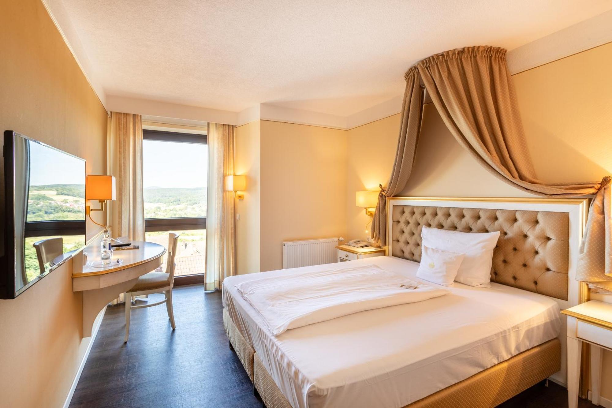 Burghotel Staufenberg Staufenberg  Esterno foto