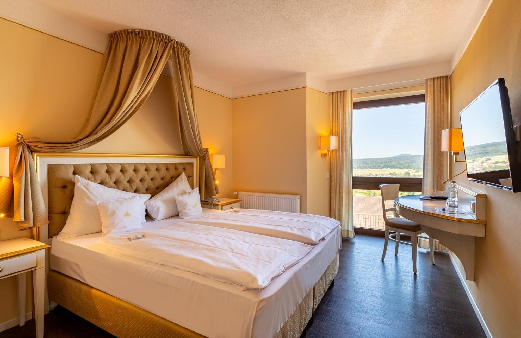Burghotel Staufenberg Staufenberg  Esterno foto