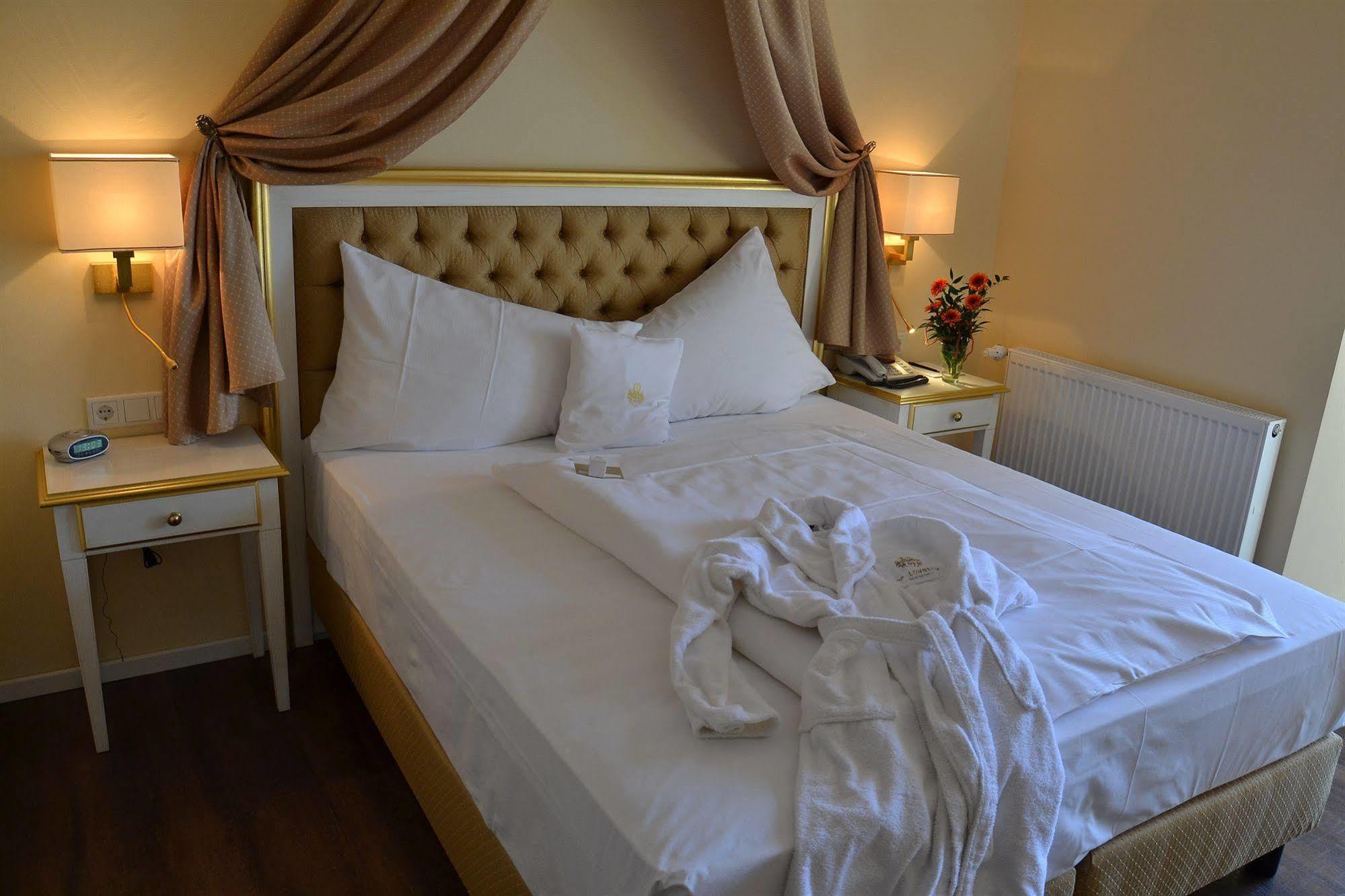 Burghotel Staufenberg Staufenberg  Esterno foto